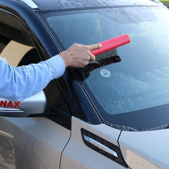 Водосгон Sonax Flexi Blade силиконовый 30 см (417400)