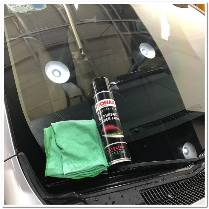 Универсальный пенный очиститель экстерьера и интерьера Sonax ProfiLine All-Purpose Cleaner Foam 400мл (274300)