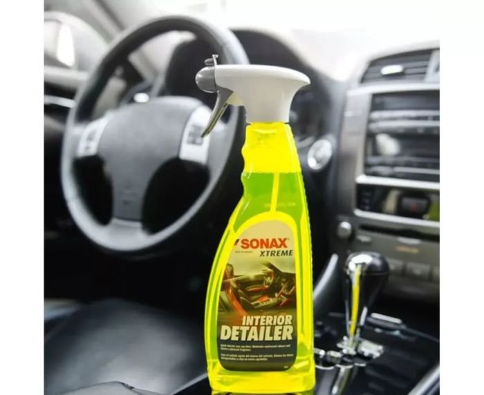 Очиститель интерьера салона Sonax Xtreme Detailer 750 мл (220400)