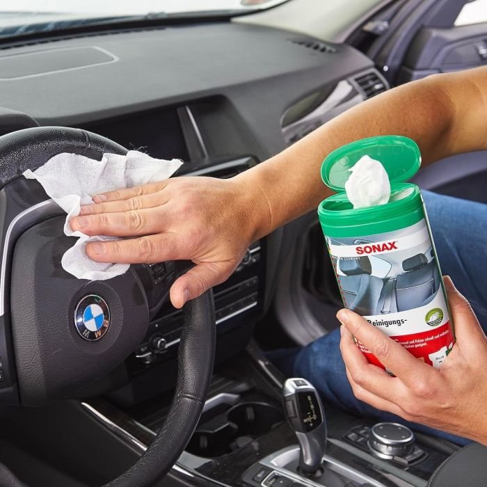 Салфетки по уходу за пластиком салона автомобиля Sonax Plastic care wipes 25шт (412100)