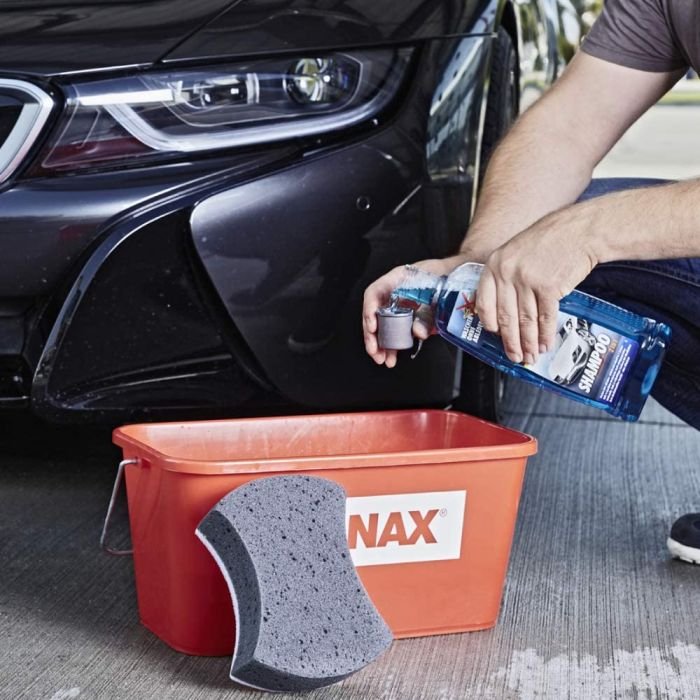 Автошампунь для мойки автомобиля Sonax XTREME 2 in 1 Shampoo 1л (215300)